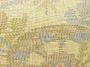 アンティーク　片輪車に花模様織り出し本場大島紬着物